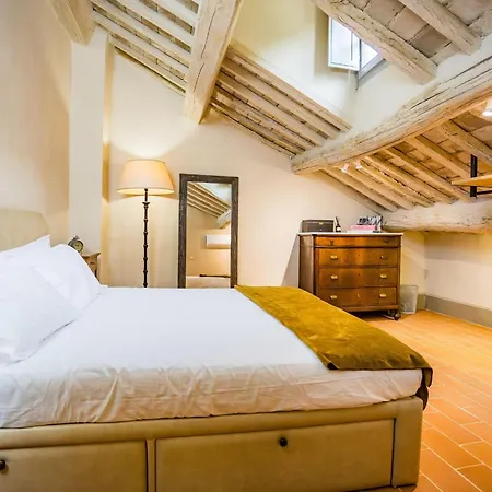 Mansarda Severini Apartment Cortona